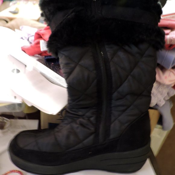 women’s boots w/side zipper sz 9 M  black - Picture 2 of 6